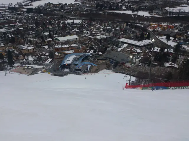 Schladming — Ski World Cup 2013 slope, Schladming - panoramio