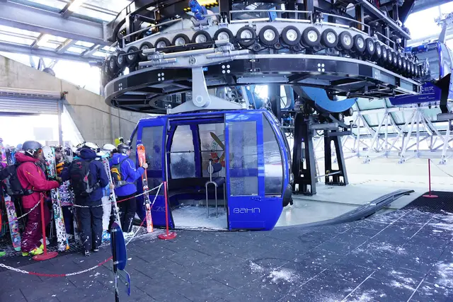Ski Arlberg — Galzigbahn Talstation Einsiegsbereich