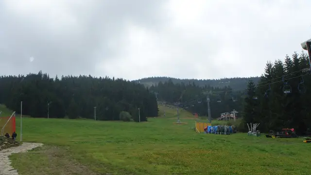 Czarna Góra (Sienna) — WYCIĄG NA CZARNĄ GÓRĘ - panoramio