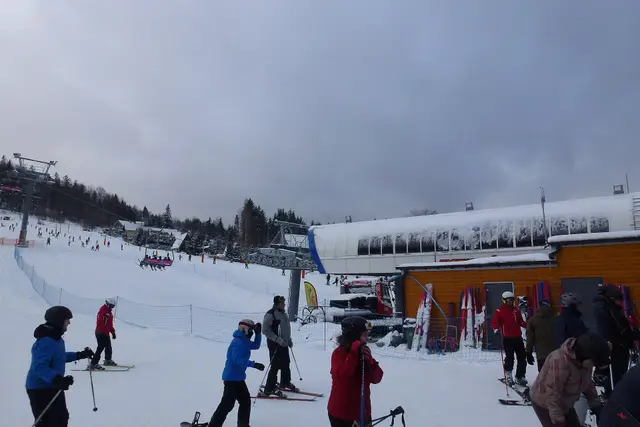 Istebna — Zagroń — Stok Złoty Groń - panoramio