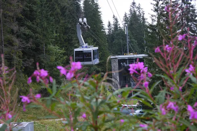 Kasprowy Wierch — Kolejka na Kasprowy Wierch - panoramio